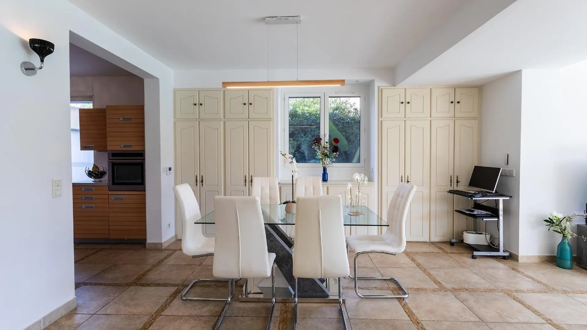 Villa Cote Sud Vi4402 By Riviera Holiday Homes Cagnes-sur-Mer